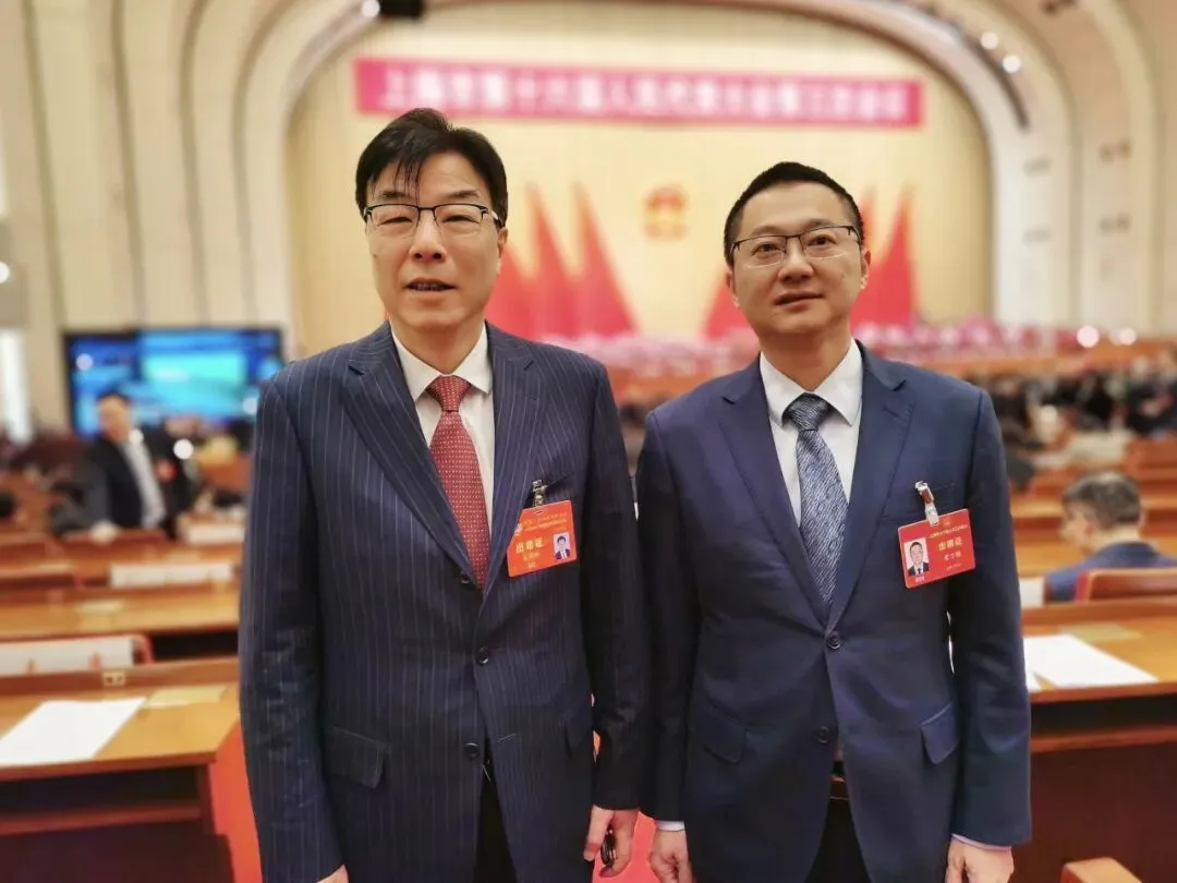 点击图片审查详情